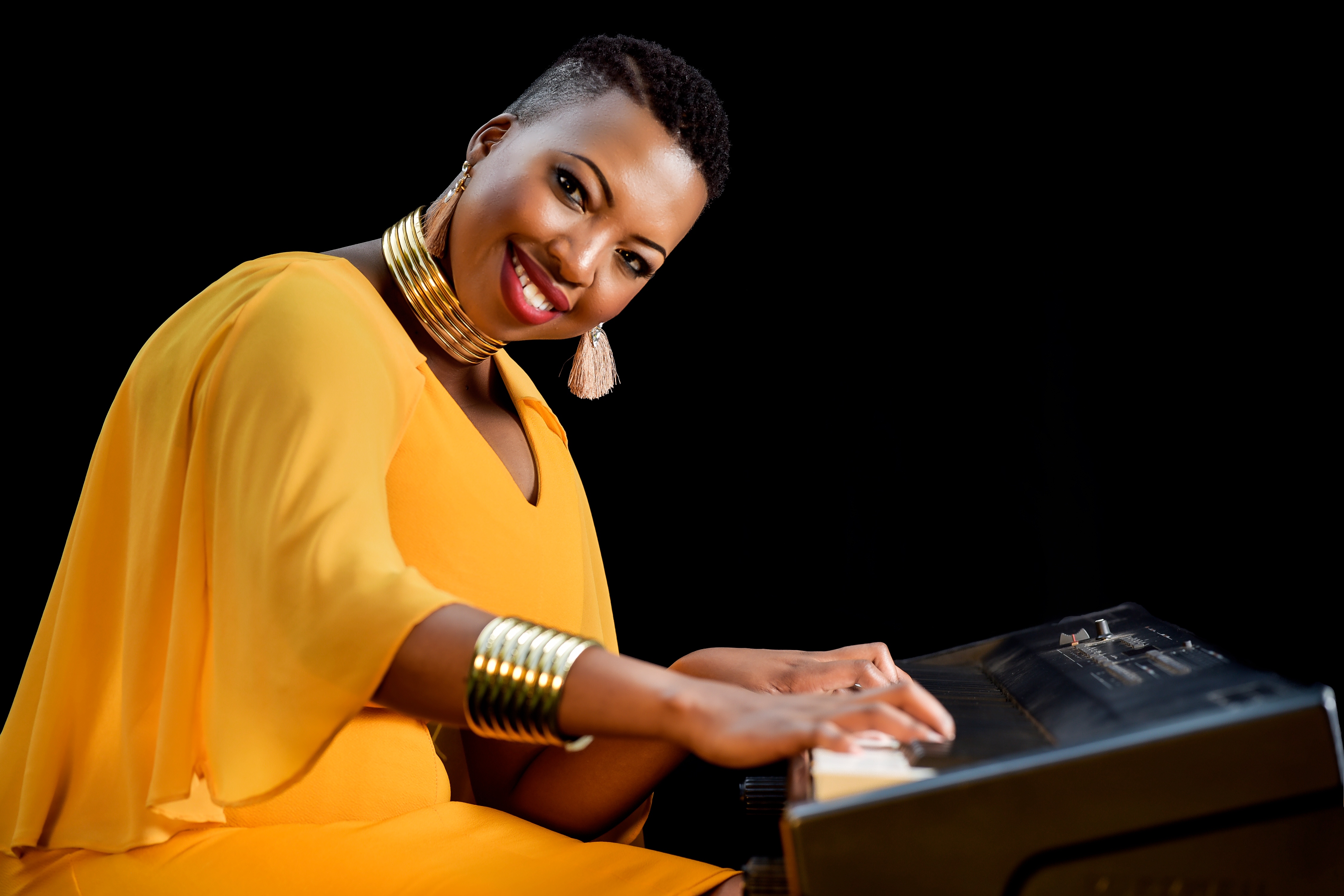 Pianist Lindi Ngonelo promises to create beautiful memories